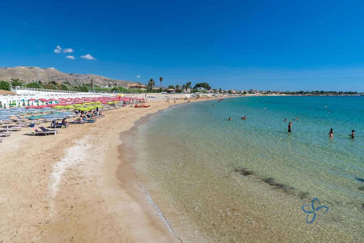 Tonnara House And Holiday Avola Bagian luar foto